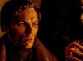 Nicholas Hoults ungewöhnliches Souvenir aus Nosferatu: Die Penisprothese des Vampirs