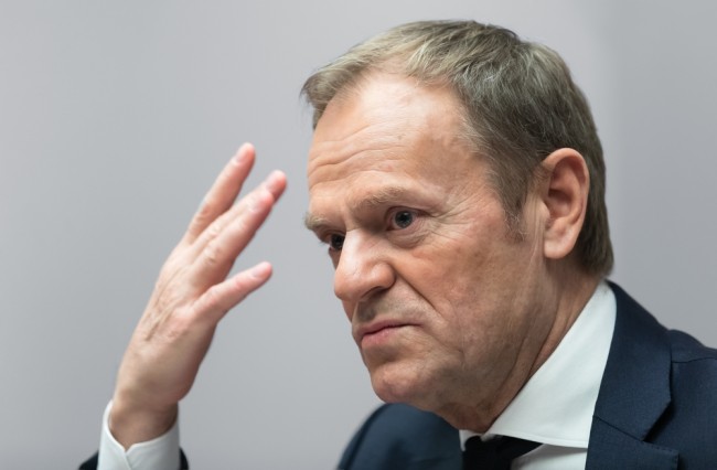 Tusk warnt, dass der Grönlandstreit die NATO-Einheit belasten könnte: "Ich bin sehr besorgt"