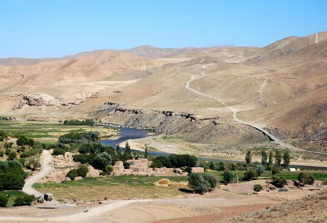 Busunglück im Westen Afghanistans fordert 79 Tote